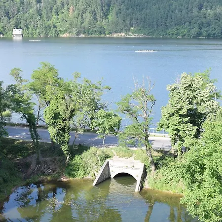 Di Lago Hotel